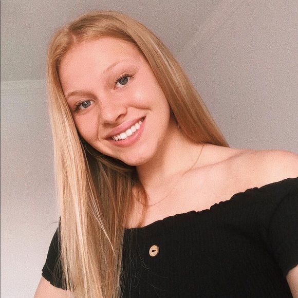 Meet the Posher Other - Meet your Posher, Justine